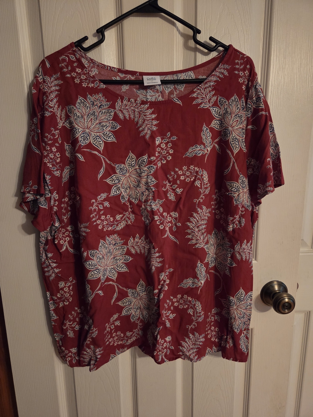 Croft & Barrow 1X Red Floral Rayon Blouse with Short Sleeves